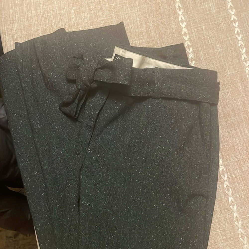 Marissa Loft Trouser. Navy with specks of white.  Tie waist. Size 8.